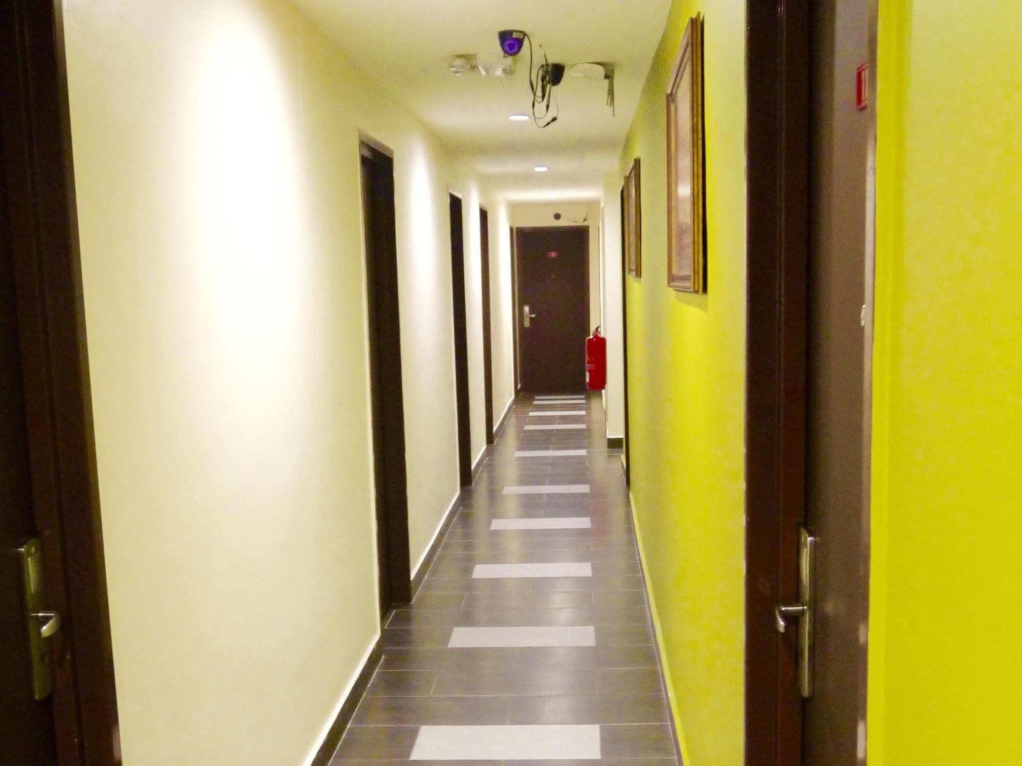 33 Star Hotel By The Awinka Group Of Management Κουάλα Λουμπούρ Εξωτερικό φωτογραφία